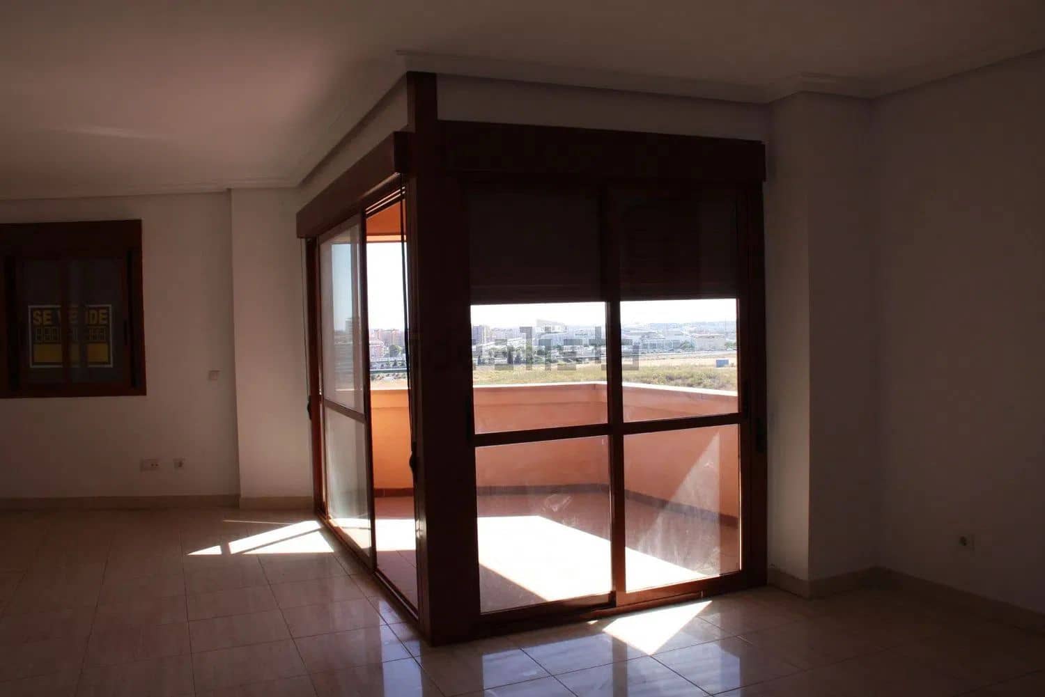 3 slaapkamer Appartement te huur in Malaga stad met garage - € 1.450 (Ref: 10097512)