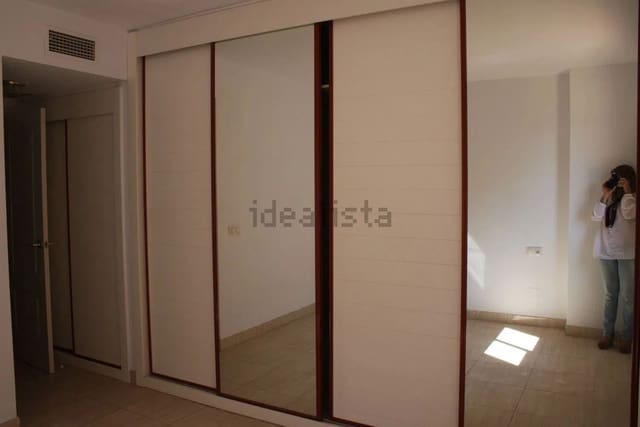 3 slaapkamer Appartement te huur in Teatinos, Málaga stad met garage - € 1.450 (Ref: 10097512)