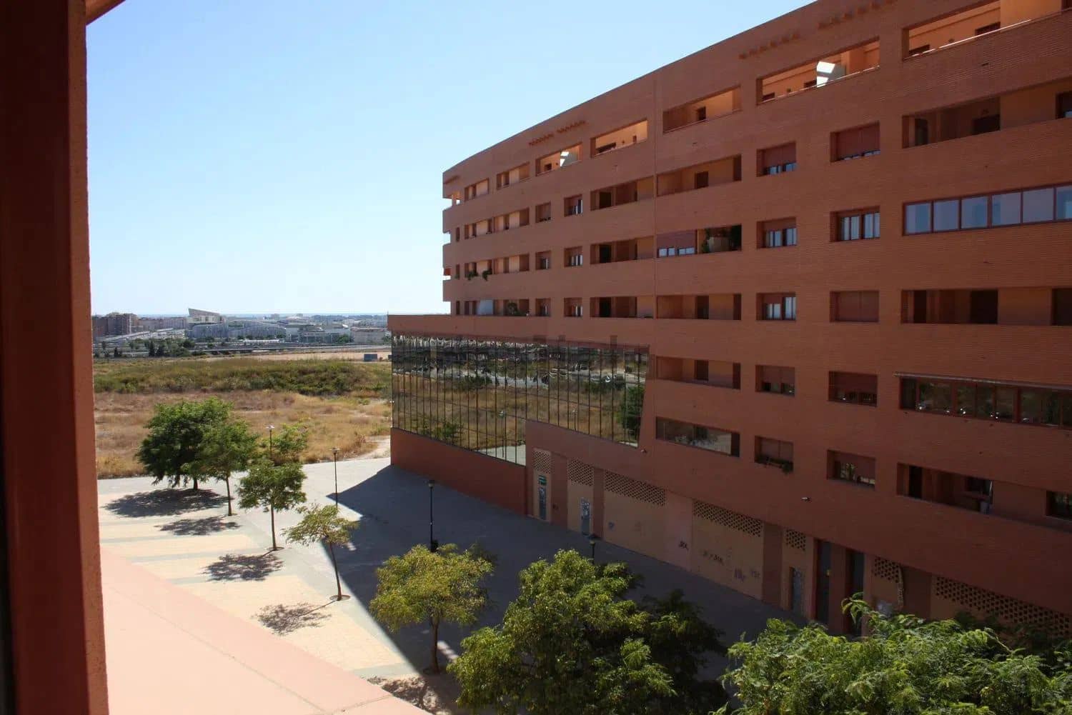 3 slaapkamer Appartement te huur in Malaga stad met garage - € 1.450 (Ref: 10097512)