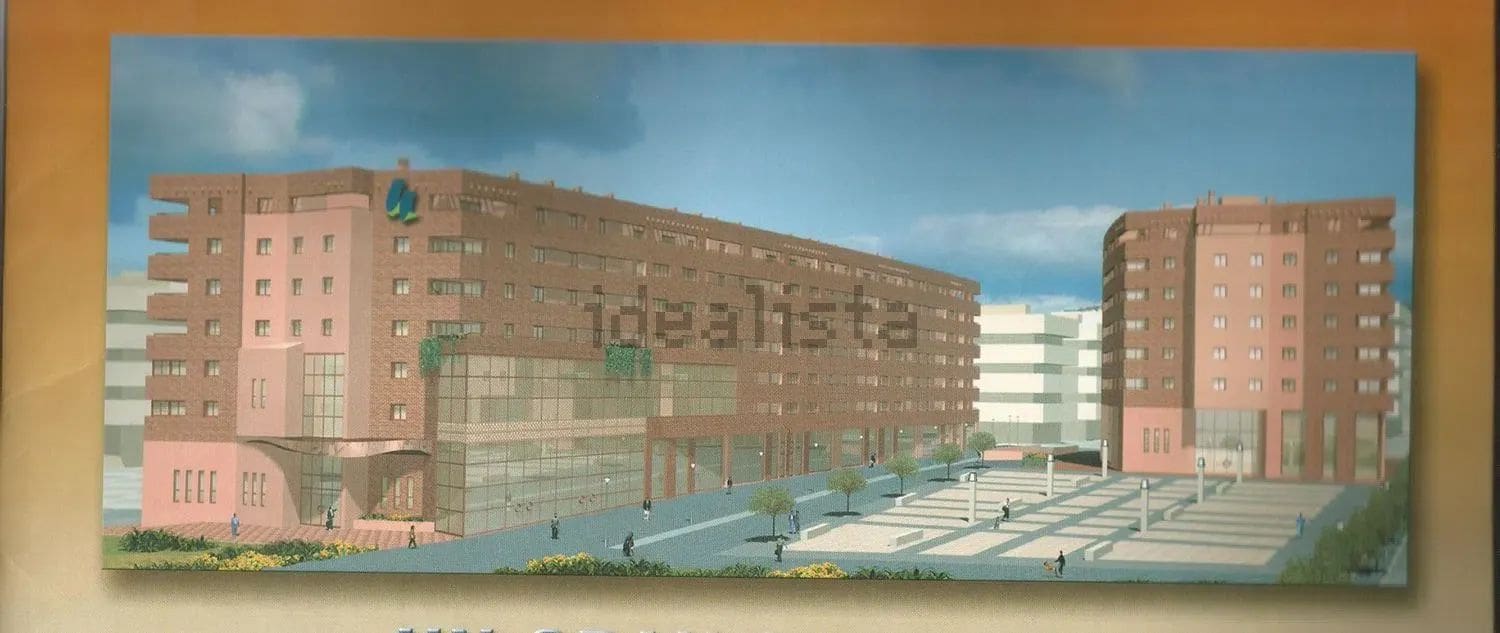 3 slaapkamer Appartement te huur in Malaga stad met garage - € 1.450 (Ref: 10097512)
