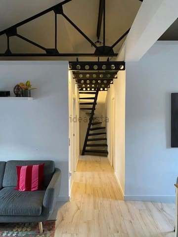 Apartamento de 2 habitaciones en Haza Cuevas, Málaga ciudad en alquiler con garaje - 1.140 € (Ref: 10099488)