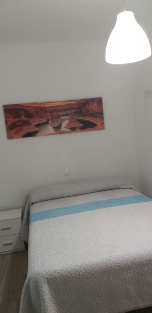 3 Zimmer Apartment zu vermieten in Malaga Stadt mit Garage - 1.200 € (Ref: 10099489)