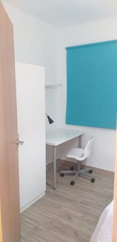 3 Zimmer Apartment zu vermieten in Gamarra, Málaga Stadt mit Garage - 1.200 € (Ref: 10099489)