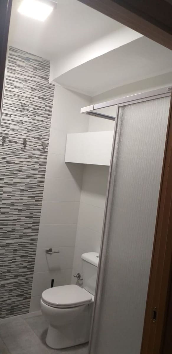 3 Zimmer Apartment zu vermieten in Malaga Stadt mit Garage - 1.200 € (Ref: 10099489)