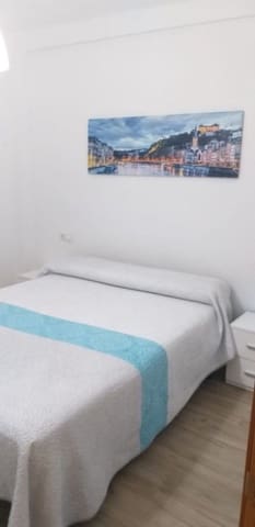 3 Zimmer Apartment zu vermieten in Gamarra, Málaga Stadt mit Garage - 1.200 € (Ref: 10099489)