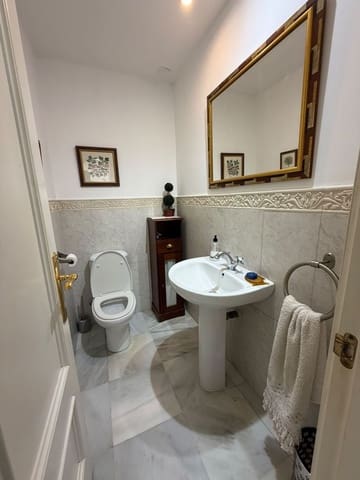 3 sypialnia Dom do wynajęcia w Cerrado de Calderon, Miasto Málaga z basenem garażem - 4 000 € (Ref: 10108704)