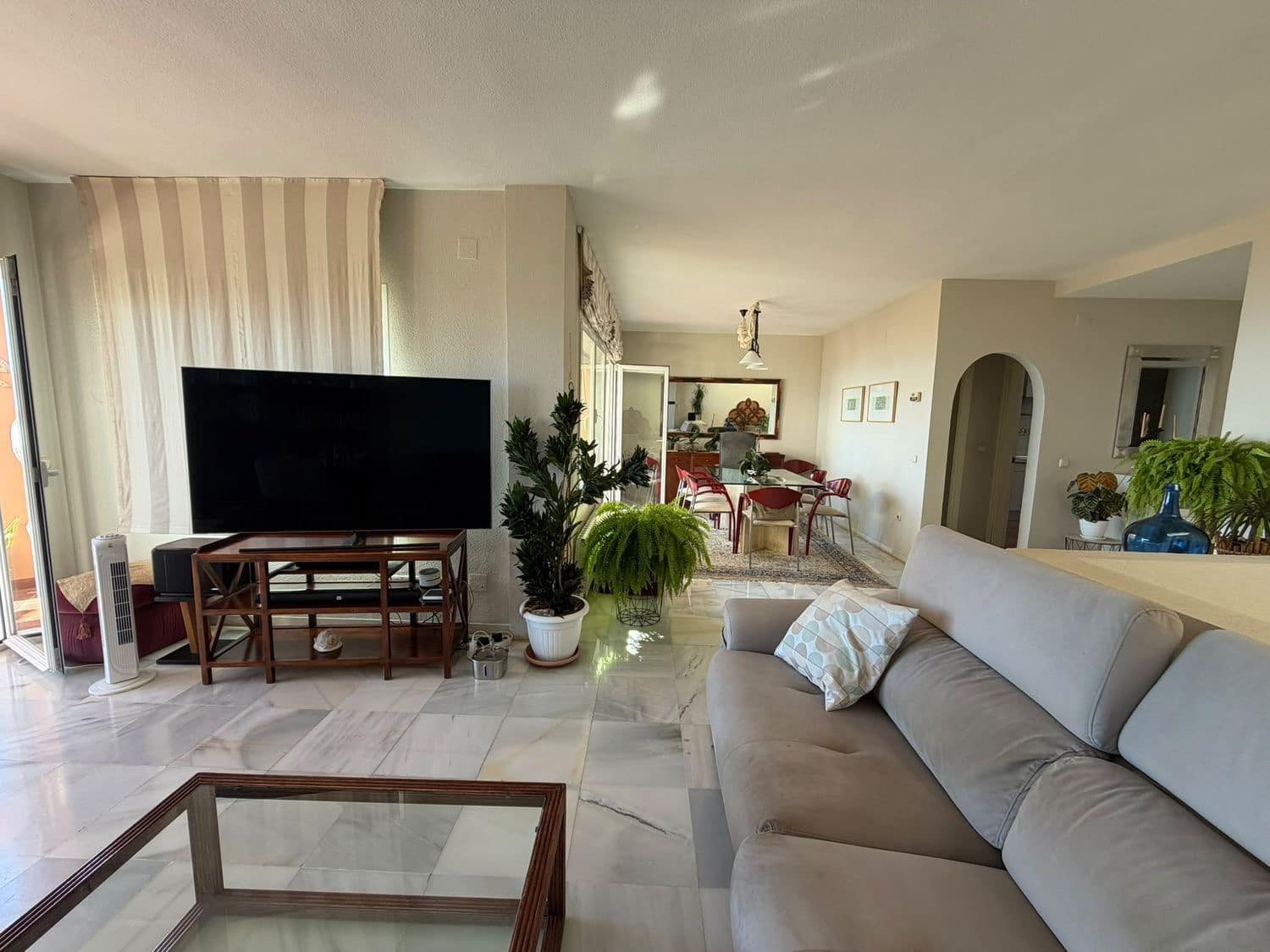 Casa de 3 habitaciones en Málaga ciudad en alquiler con piscina garaje - 4.000 € (Ref: 10108704)