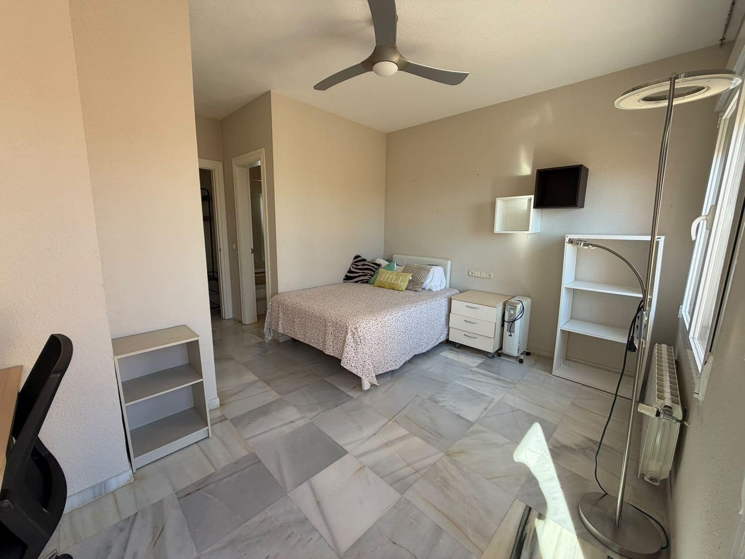 Casa de 3 habitaciones en Málaga ciudad en alquiler con piscina garaje - 4.000 € (Ref: 10108704)