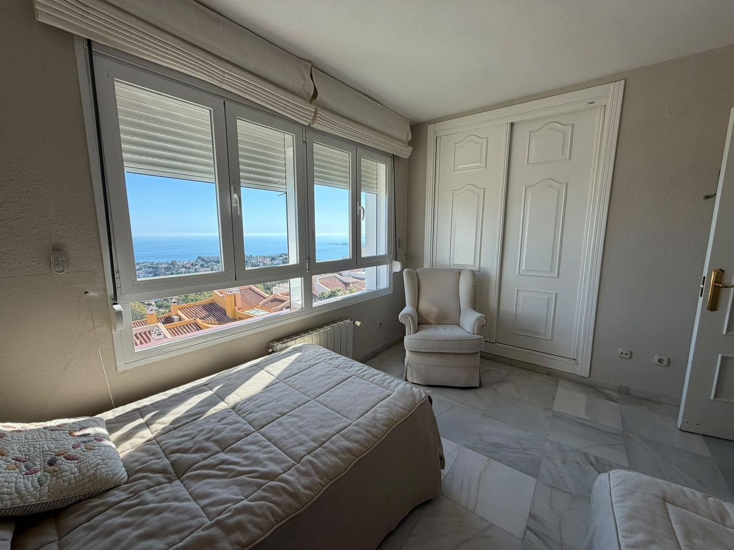 Casa de 3 habitaciones en Málaga ciudad en alquiler con piscina garaje - 4.000 € (Ref: 10108704)