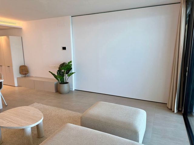2 Zimmer Apartment zu verkaufen in Las Gaviotas  - Carvajal, Fuengirola mit Pool Garage - 994.000 € (Ref: 10121127)