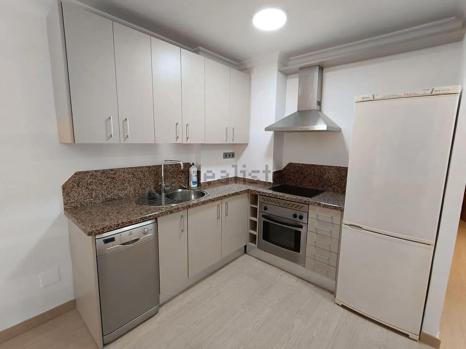 2 camera da letto Appartamento da affittare in Malaga citta con garage - 1.250 € (Rif: 10139106)
