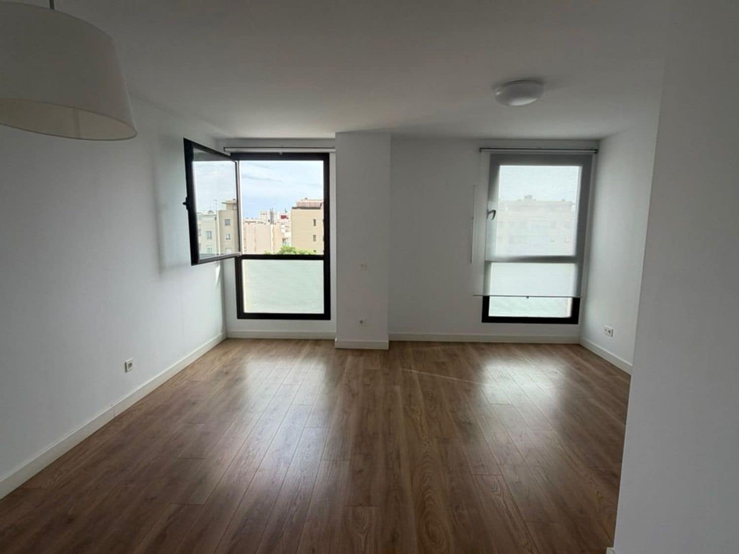 3 sovrum Lägenhet att hyra i Malaga stad med garage - 1 550 € (Ref: 10141543)
