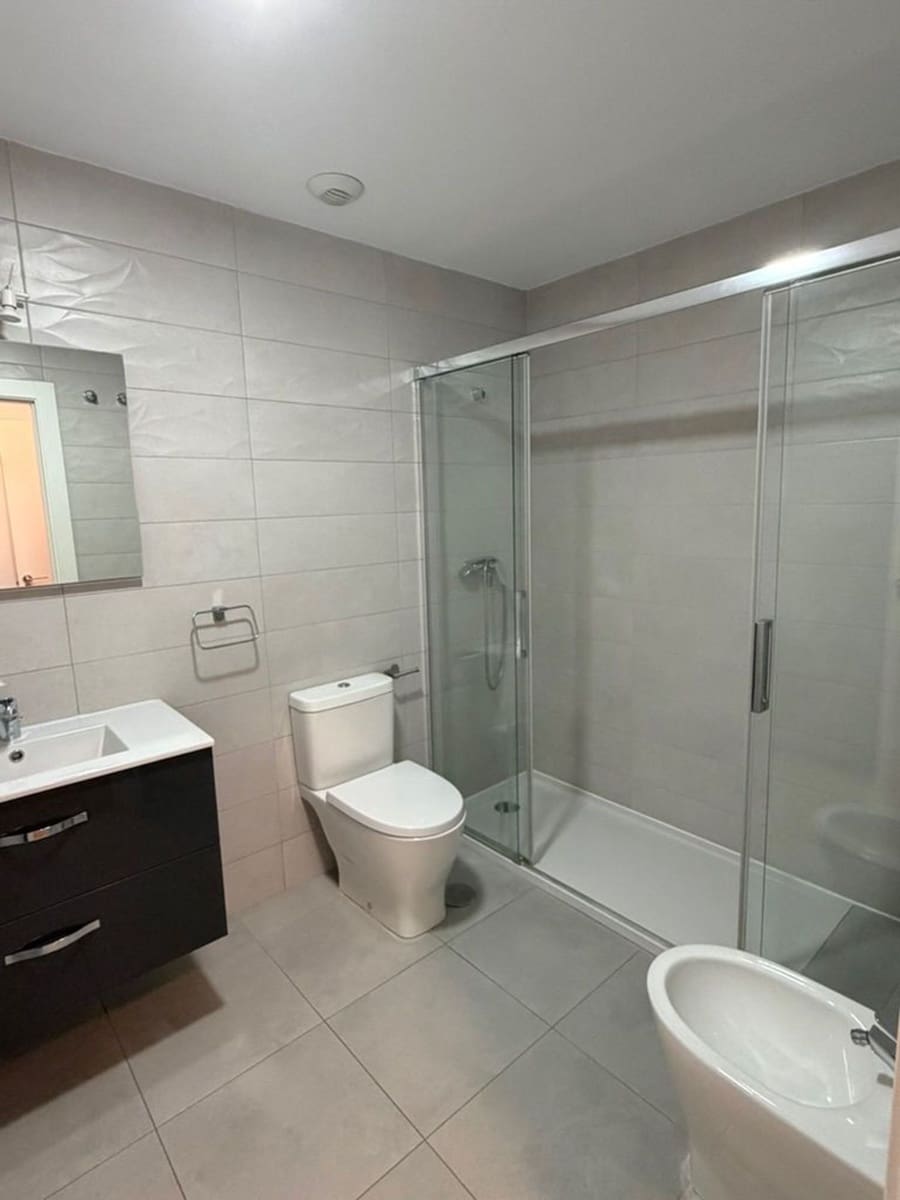 3 sovrum Lägenhet att hyra i Malaga stad med garage - 1 550 € (Ref: 10141543)