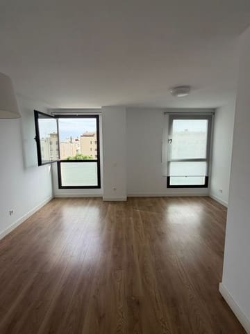 3 sovrum Lägenhet att hyra i Hacienda Bizcochero, Málaga stad med garage - 1 550 € (Ref: 10141543)