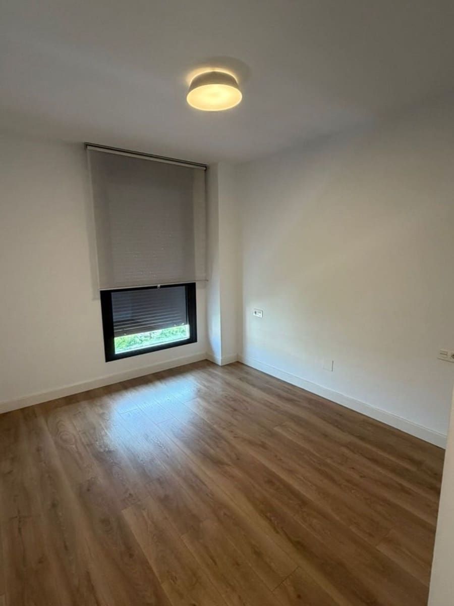 3 sovrum Lägenhet att hyra i Malaga stad med garage - 1 550 € (Ref: 10141543)