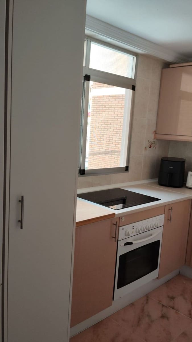 3 soverom Leilighet til salgs i Malaga by med garasje - € 330 000 (Ref: 10148221)