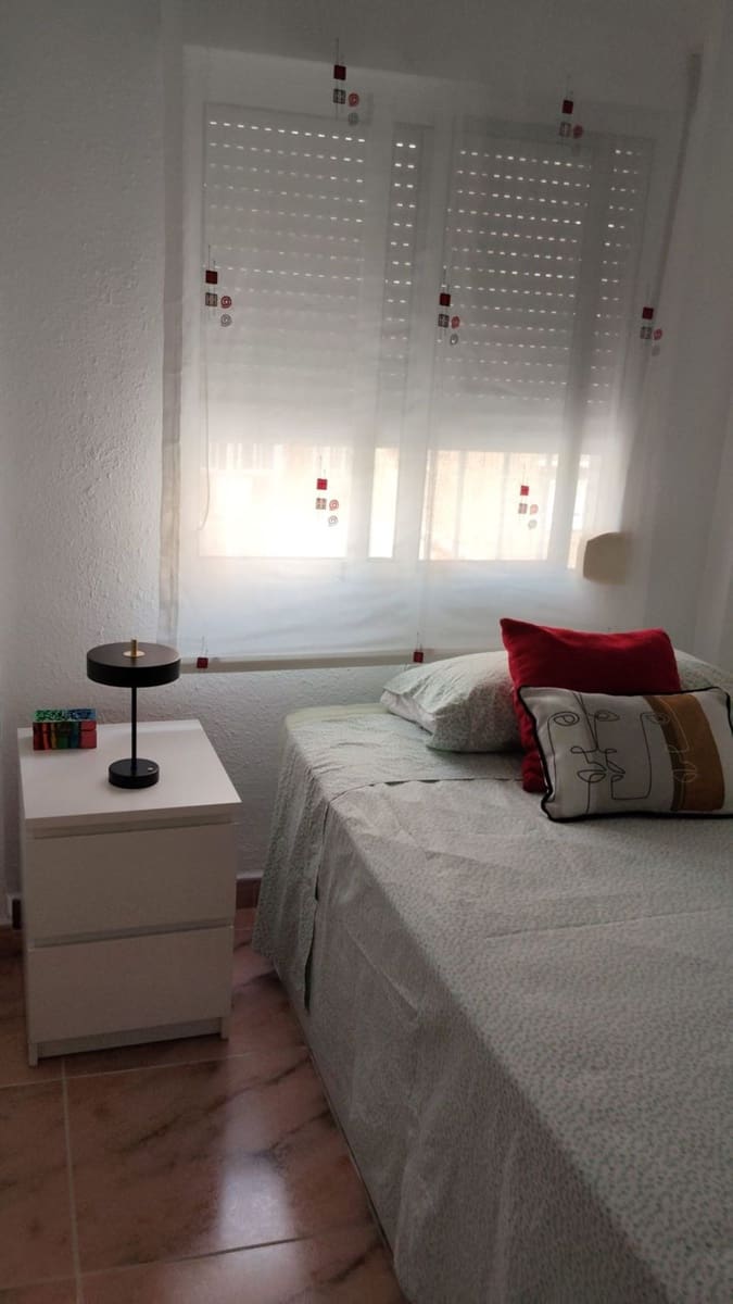 3 soverom Leilighet til salgs i Malaga by med garasje - € 330 000 (Ref: 10148221)