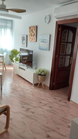 3 soverom Leilighet til salgs i Las Delicias, Málaga by med garasje - € 330 000 (Ref: 10148221)