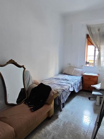 3 soverom Leilighet til salgs i Los Tilos, Málaga by med garasje - € 220 000 (Ref: 10165996)