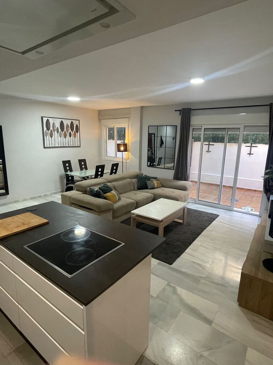 2 sypialnia Apartament do wynajęcia w Torremolinos z garażem - 1 700 € (Ref: 10165997)