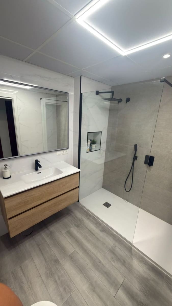 2 sypialnia Apartament do wynajęcia w Torremolinos z garażem - 1 700 € (Ref: 10165997)