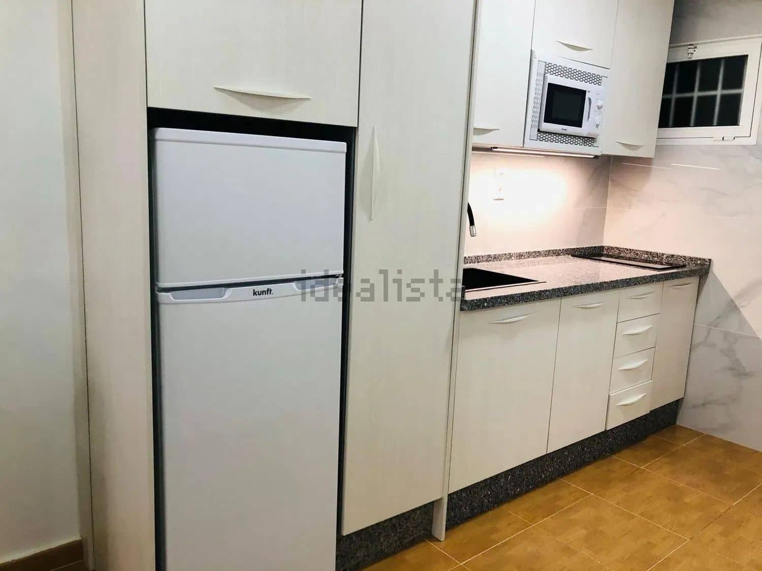 Leilighet til salgs i Benalmadena med svømmebasseng garasje - € 169 500 (Ref: 10170519)