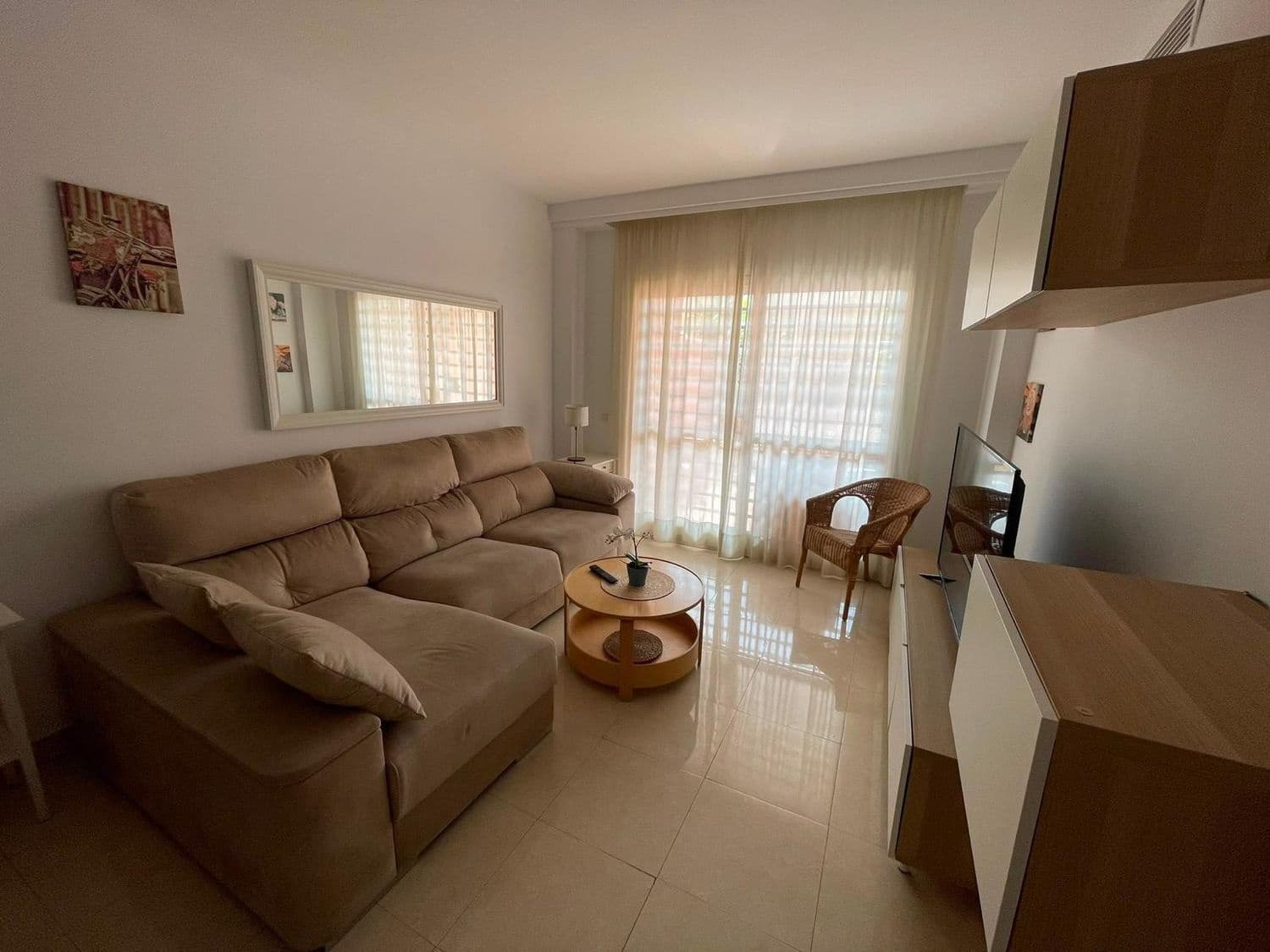 1 slaapkamer Appartement te koop in Torre de Benagalbon met zwembad garage - € 240.000 (Ref: 10176146)