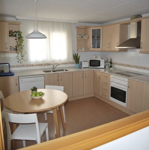 3 slaapkamer Huis te koop in Vandellòs i l'Hospitalet de l'Infant met zwembad garage - € 649.000 (Ref: 10007102)