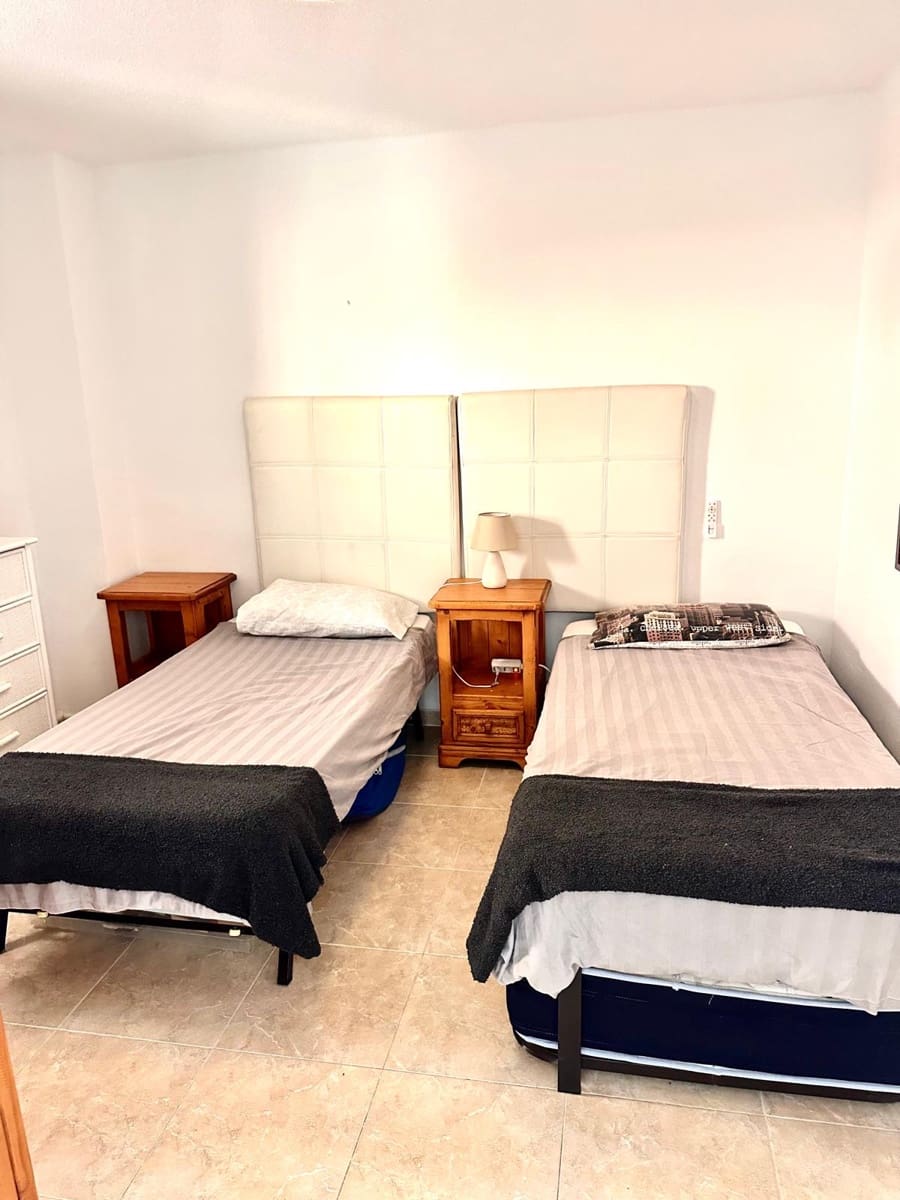 2 soveværelse Lejlighed til salg i El Toro / Port Adriano - € 520.000 (Ref: 10080177)
