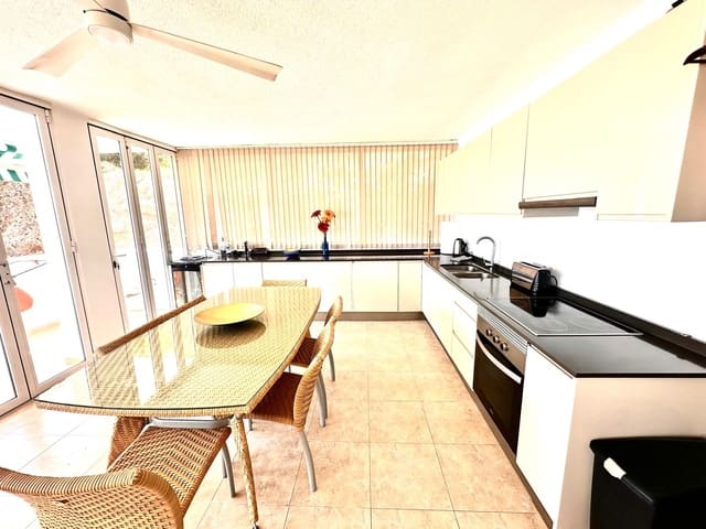 2 soveværelse Lejlighed til salg i El Toro / Port Adriano, Calvià - € 520.000 (Ref: 10080177)