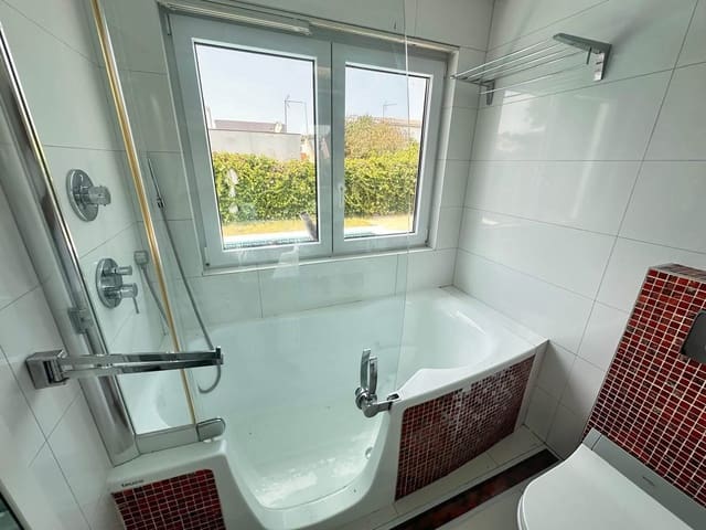 4 soverom Villa til salgs i El Toro / Port Adriano, Calvià med svømmebasseng - € 950 000 (Ref: 10080178)