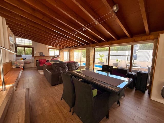 3 soverom Villa til salgs i El Toro / Port Adriano, Calvià med svømmebasseng garasje - € 890 000 (Ref: 10082181)