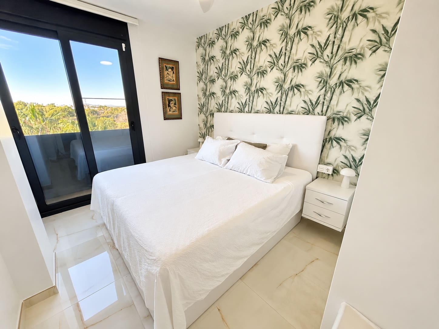 Apartamento de 3 habitaciones en Los Almendros (Orihuela Costa) en venta con piscina garaje - 285.000 € (Ref: 10103501)