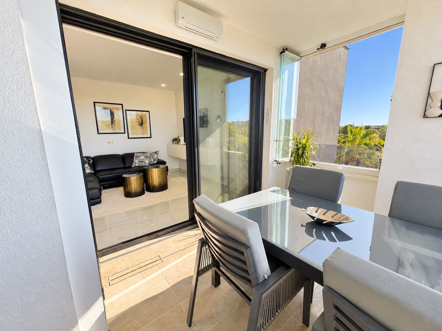 Apartamento de 3 habitaciones en Los Almendros (Orihuela Costa) en venta con piscina garaje - 285.000 € (Ref: 10103501)
