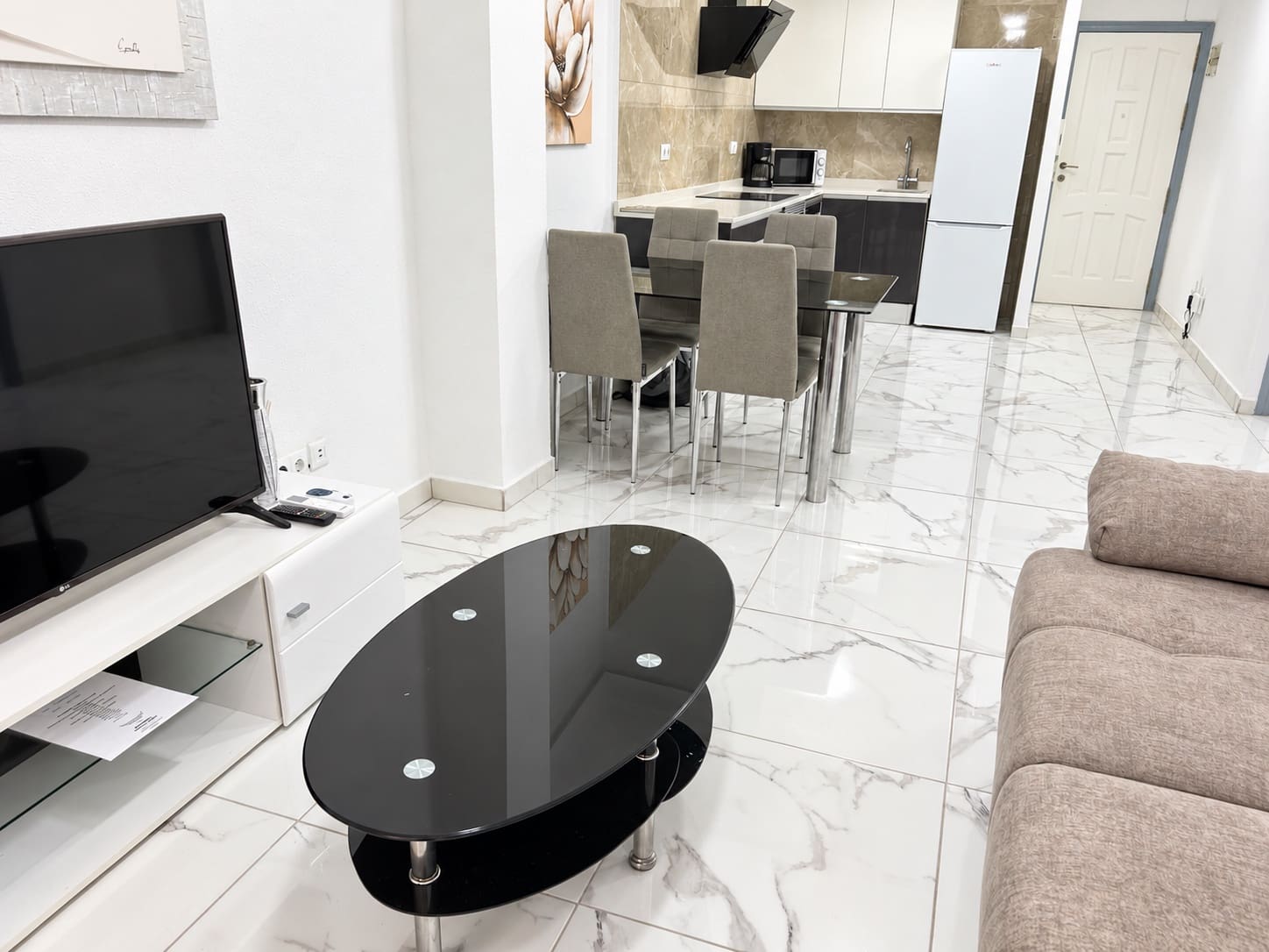 2 soveværelse Strandlejlighed til salg i Torrevieja - € 199.999 (Ref: 10111036)
