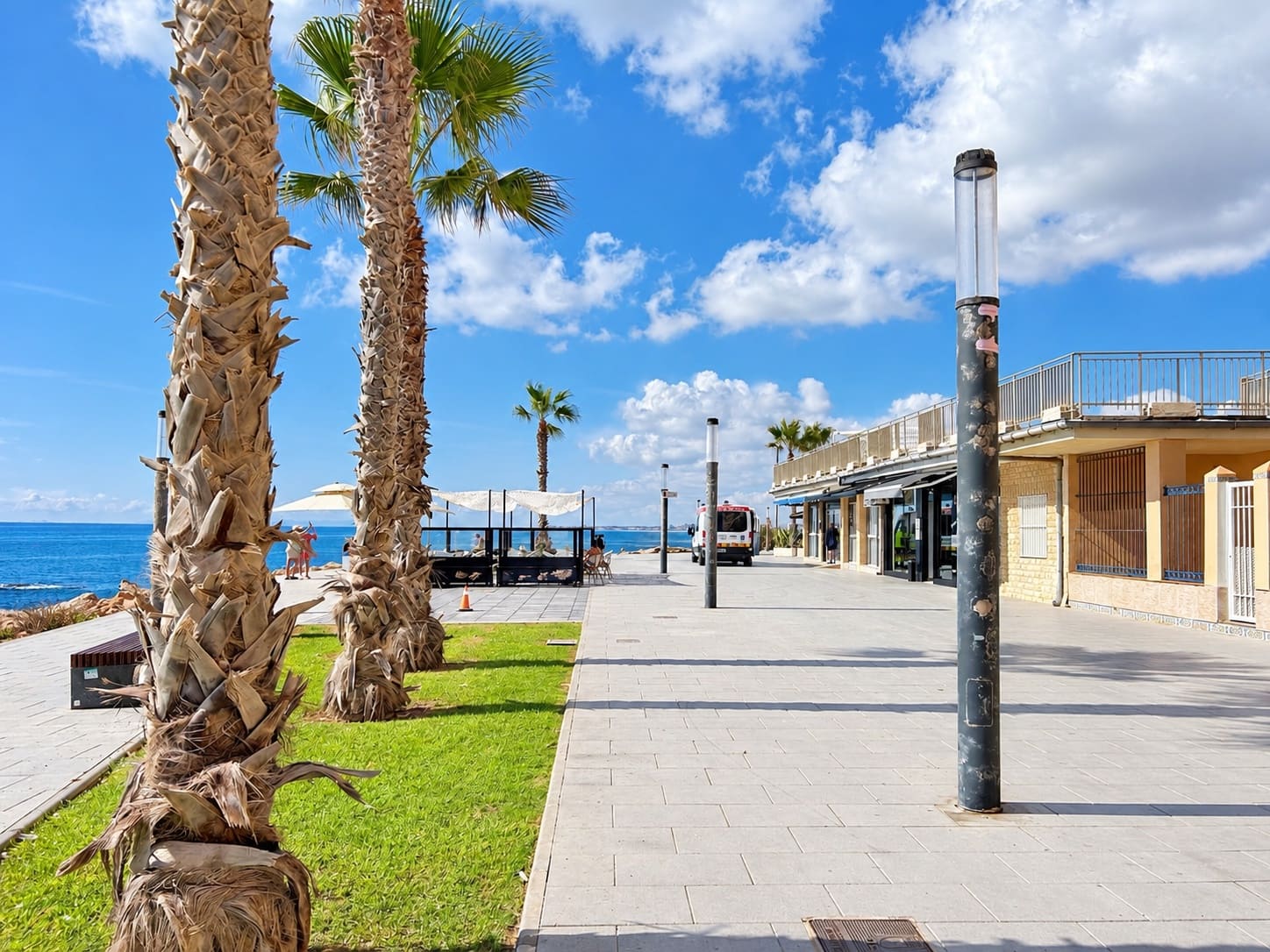 2 soveværelse Strandlejlighed til salg i Torrevieja - € 199.999 (Ref: 10111036)