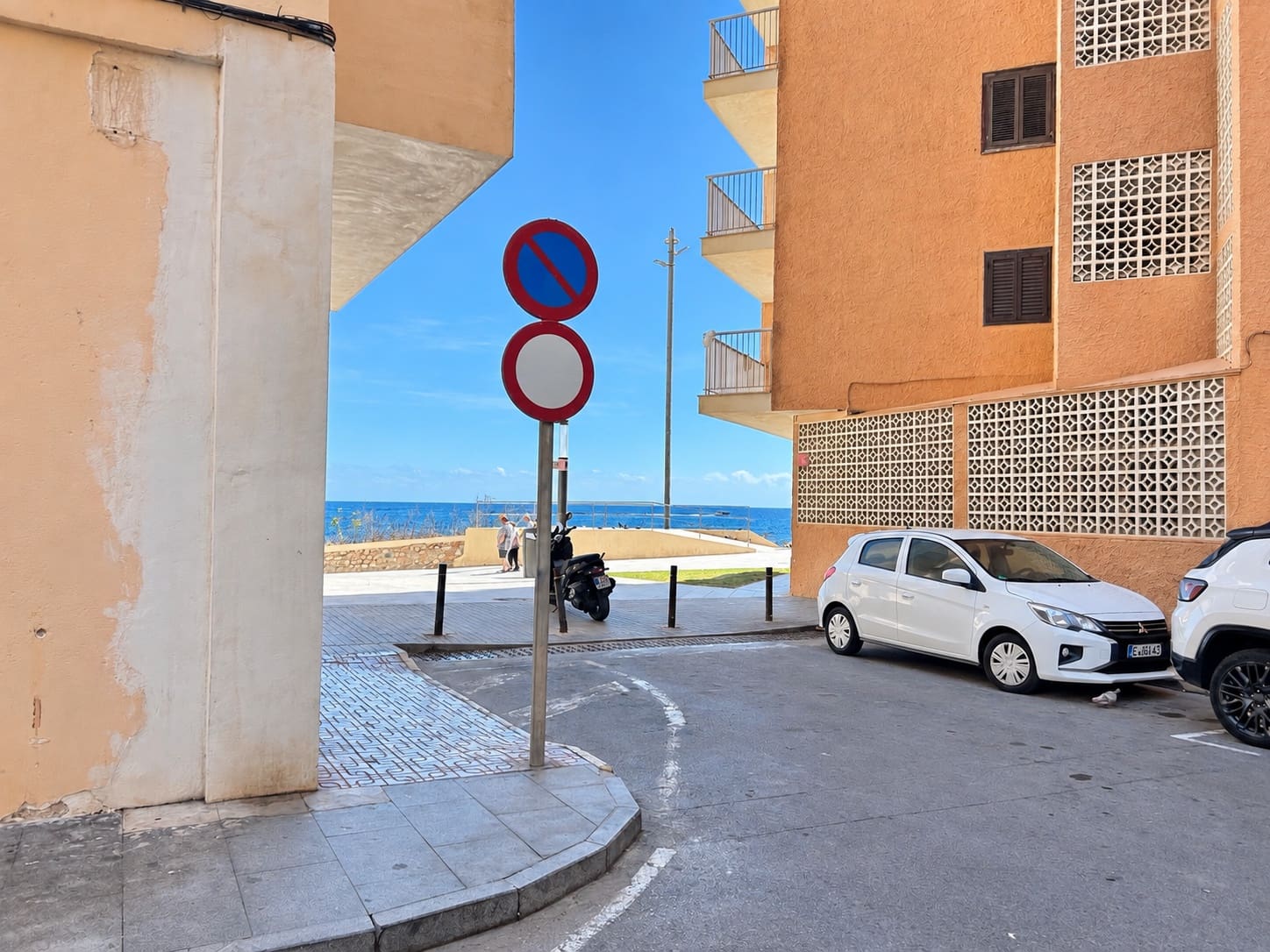 2 soveværelse Strandlejlighed til salg i Torrevieja - € 199.999 (Ref: 10111036)