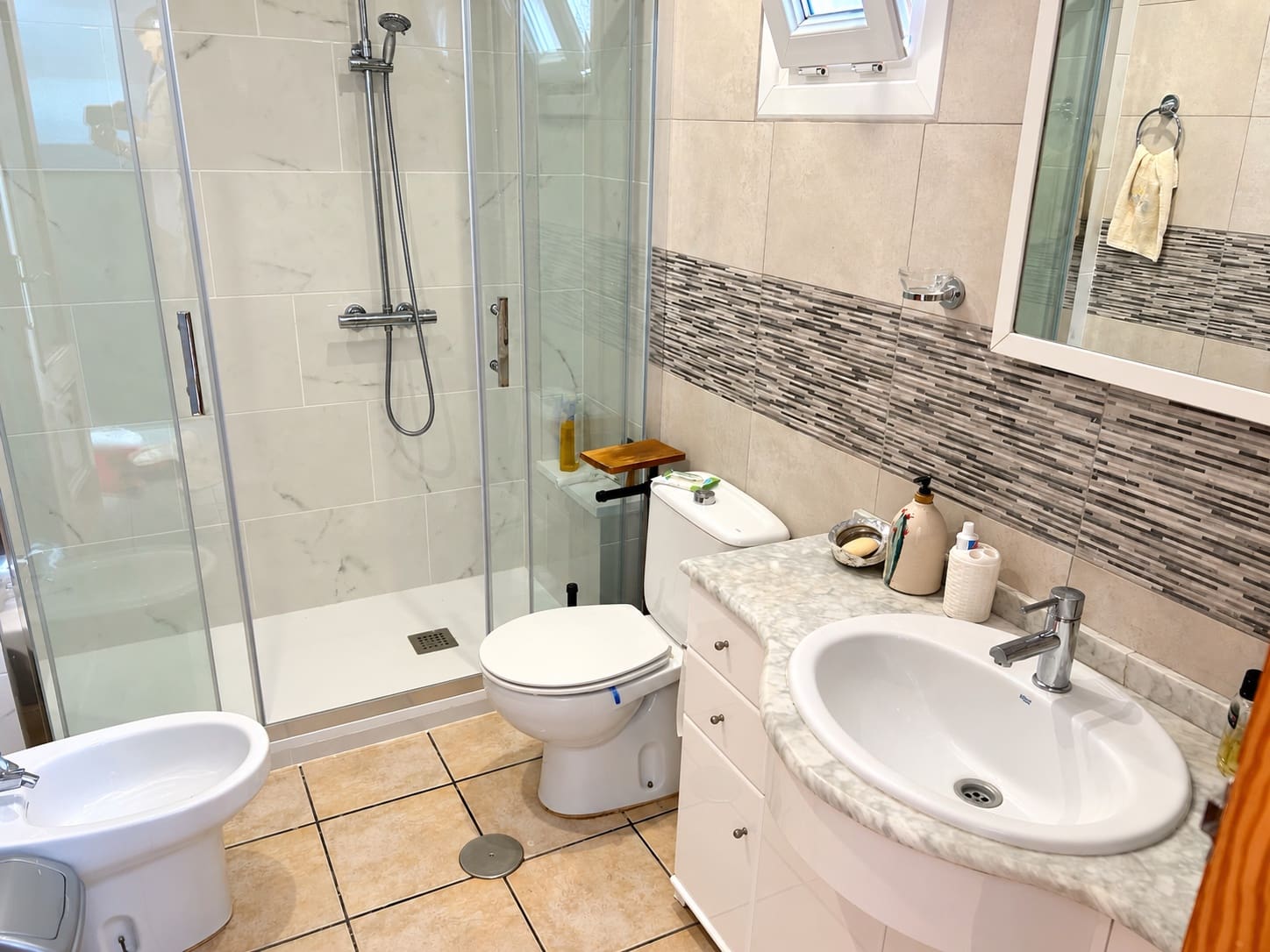 2 sypialnia Dom na sprzedaż w Torrevieja z basenem garażem - 249 999 € (Ref: 10118497)