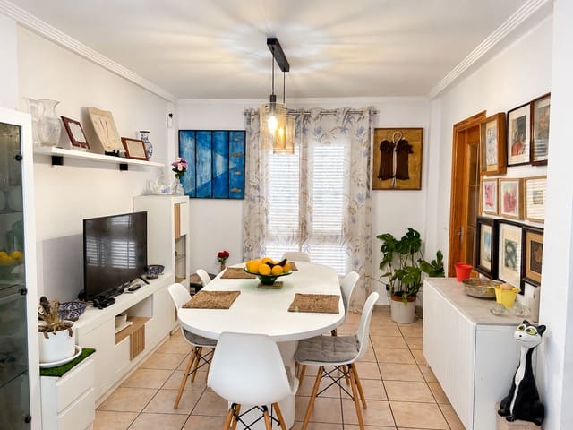 2 sypialnia Dom na sprzedaż w Torreblanca, Torrevieja z basenem garażem - 249 999 € (Ref: 10118497)
