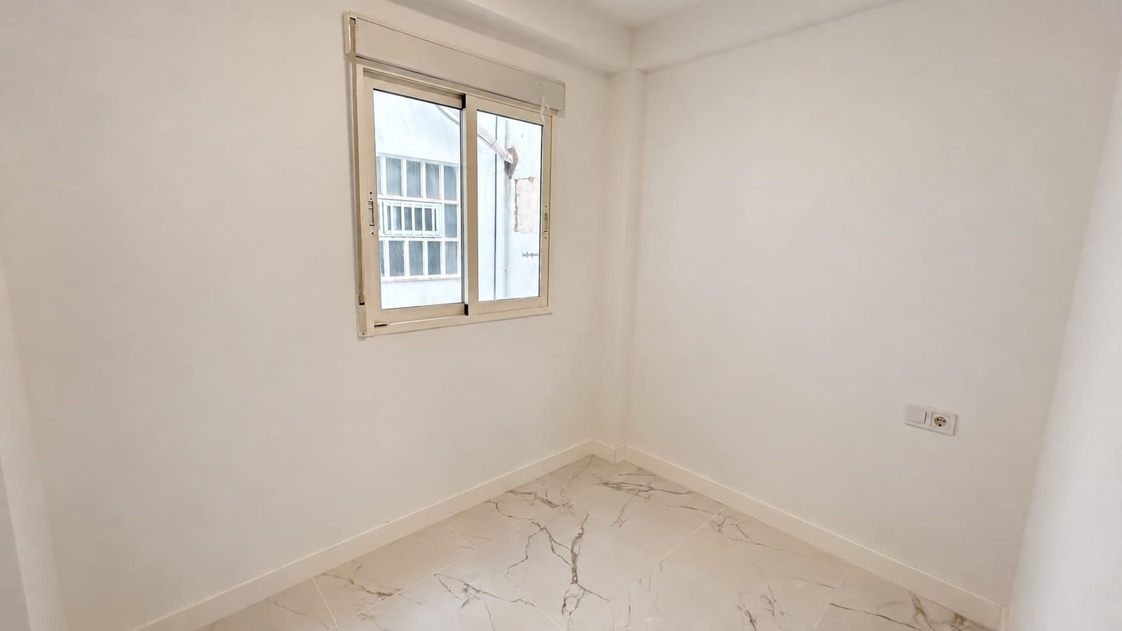 Apartamento Playa de 3 habitaciones en Torrevieja en venta - 199.999 € (Ref: 10150418)