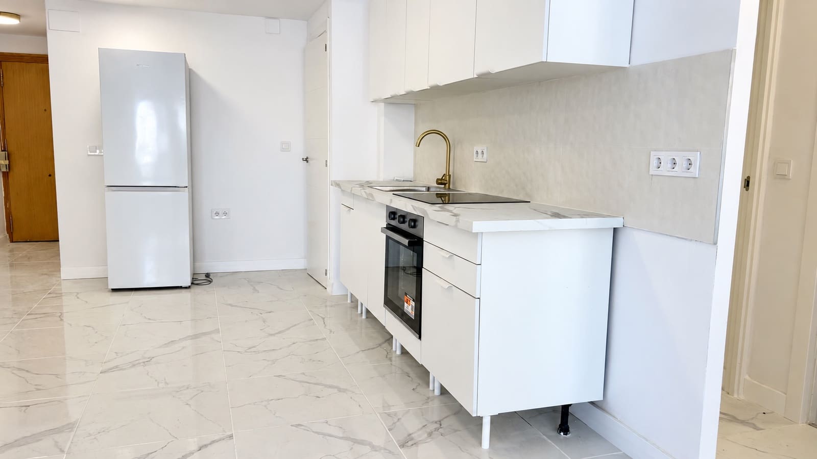 Apartamento Playa de 3 habitaciones en Torrevieja en venta - 199.999 € (Ref: 10150418)