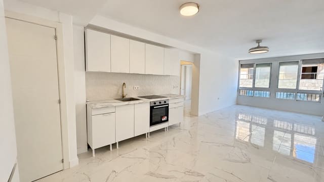 3 soverom Strandleiligheter til salgs i Centro - Muelle Pesquero, Torrevieja - € 199 999 (Ref: 10150418)