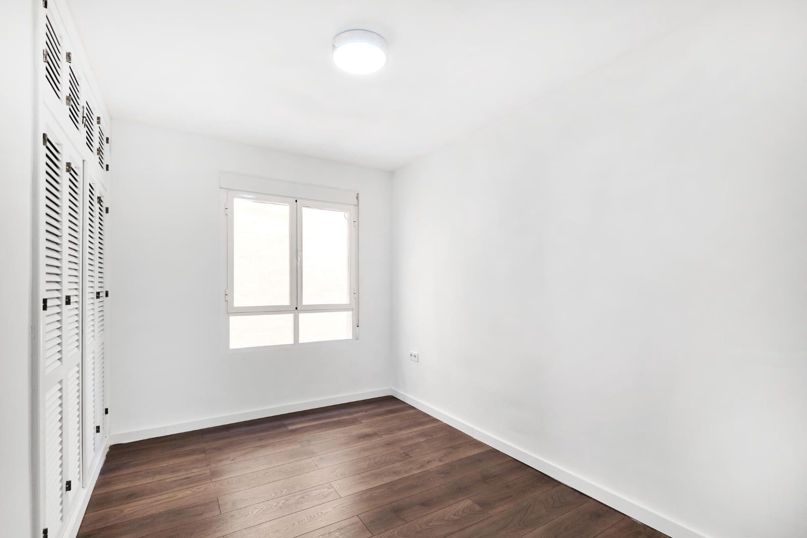 4 sypialnia Apartament przy plaży na sprzedaż w Torrevieja - 265 000 € (Ref: 10153905)