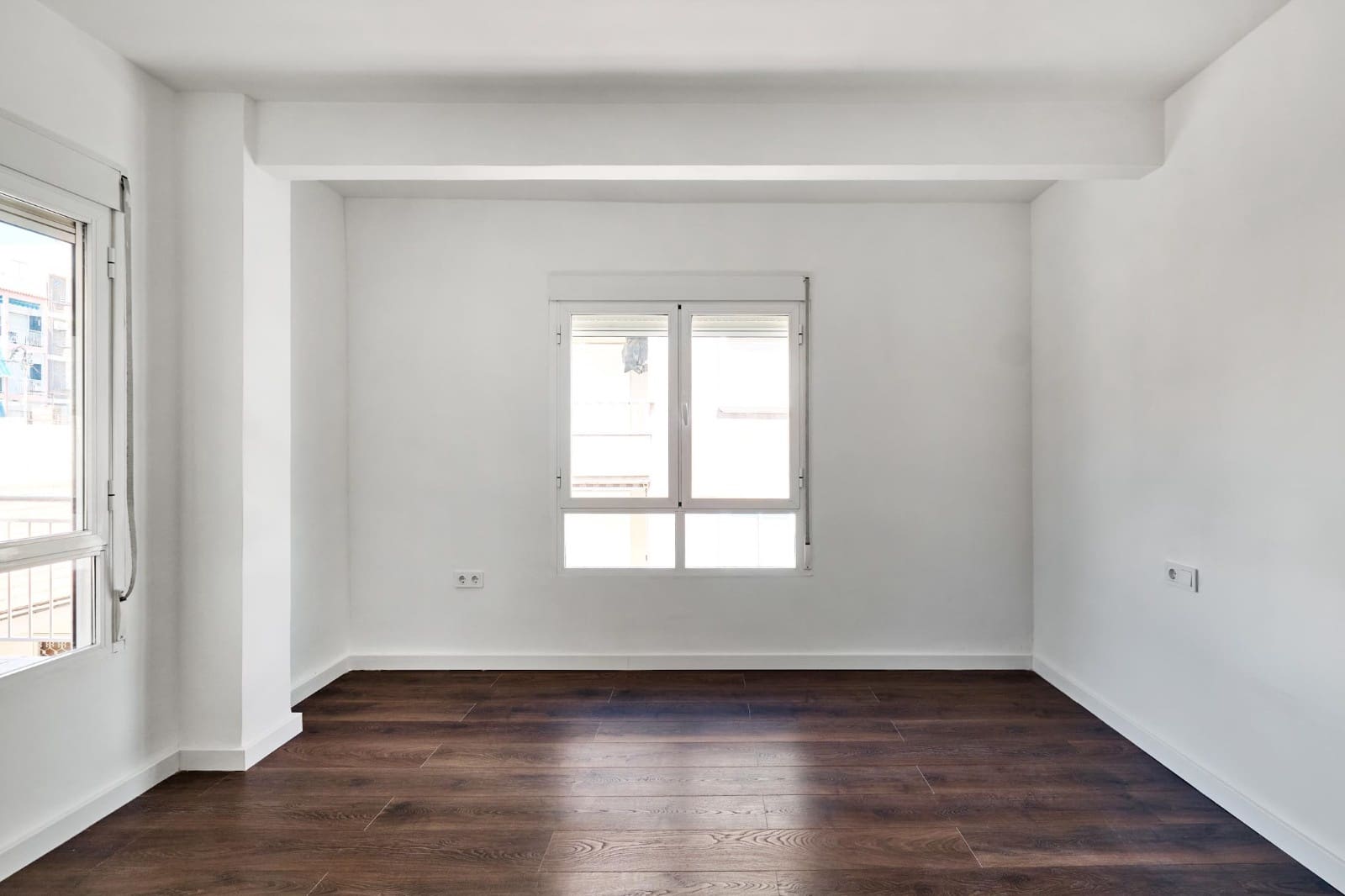 4 sypialnia Apartament przy plaży na sprzedaż w Torrevieja - 265 000 € (Ref: 10153905)