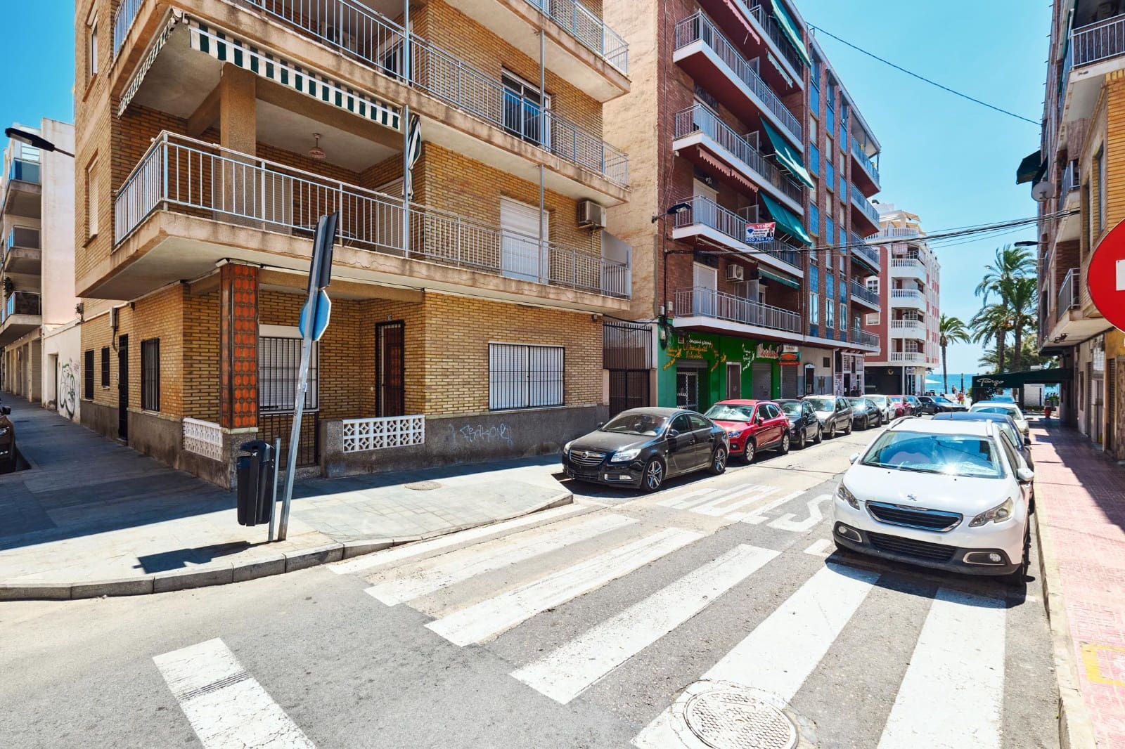 4 sypialnia Apartament przy plaży na sprzedaż w Torrevieja - 265 000 € (Ref: 10153905)