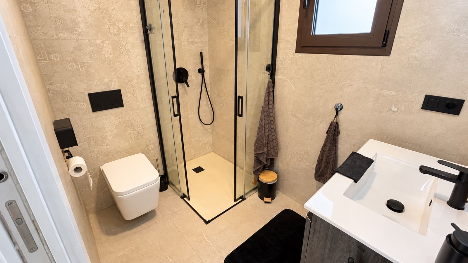 6 sypialnia Willa na sprzedaż w Algorfa z basenem garażem - 699 000 € (Ref: 10177593)