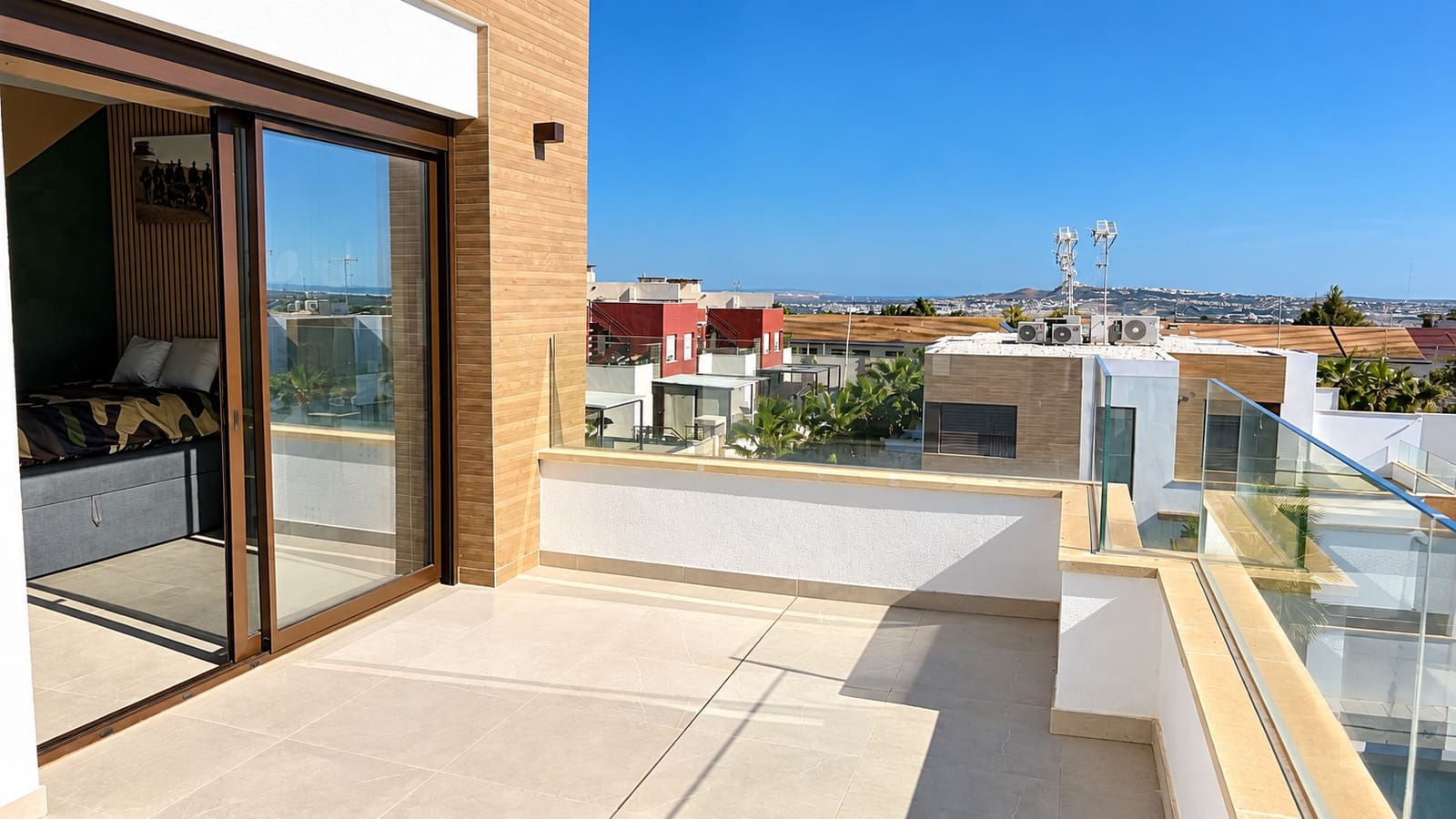 6 sypialnia Willa na sprzedaż w Algorfa z basenem garażem - 699 000 € (Ref: 10177593)