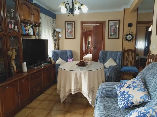 4 soveværelse Finca/Landehus til salg i Ubrique - € 100.000 (Ref: 10016335)