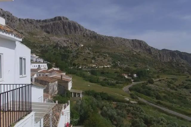 3 soverom Leilighet til salgs i Benaocaz - € 95 000 (Ref: 10016338)