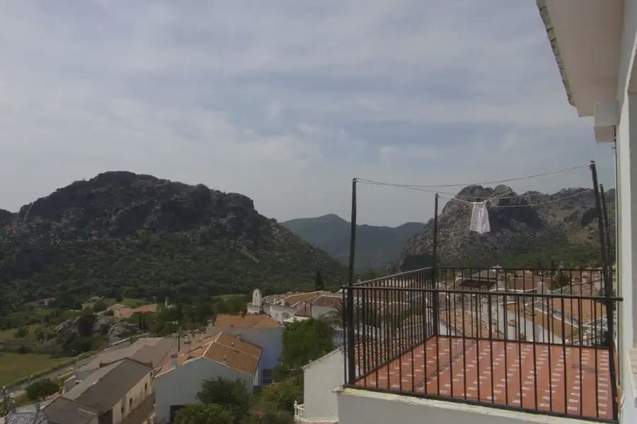 3 soverom Leilighet til salgs i Benaocaz - € 95 000 (Ref: 10016338)